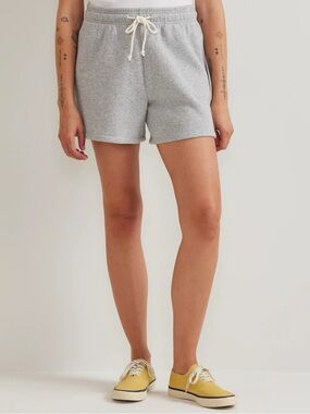 Eddie Bauer NWT cozy camp fleece short🌺❤️🚴‍♀️